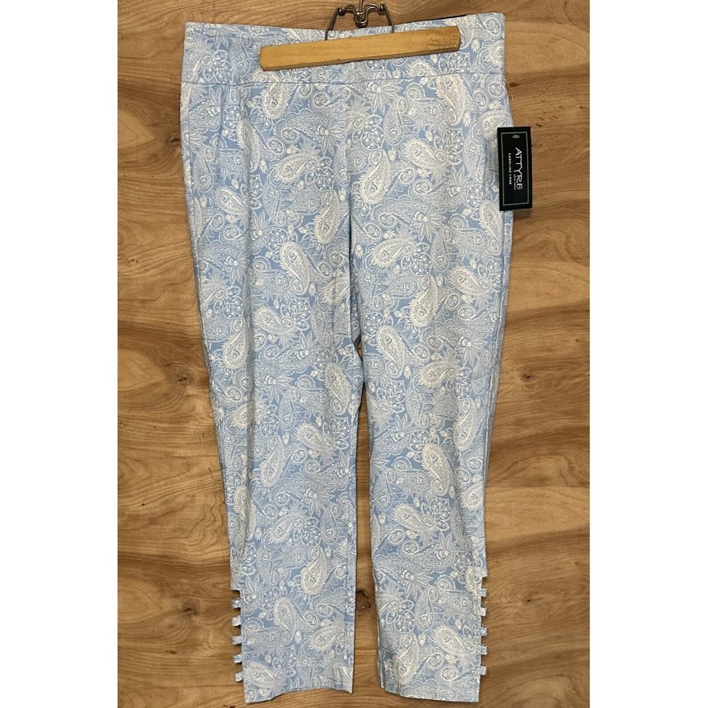 NWT Attyre Pants Womens 10 Caroline Crop Blue paisley Pull On Stretch 25” Inseam